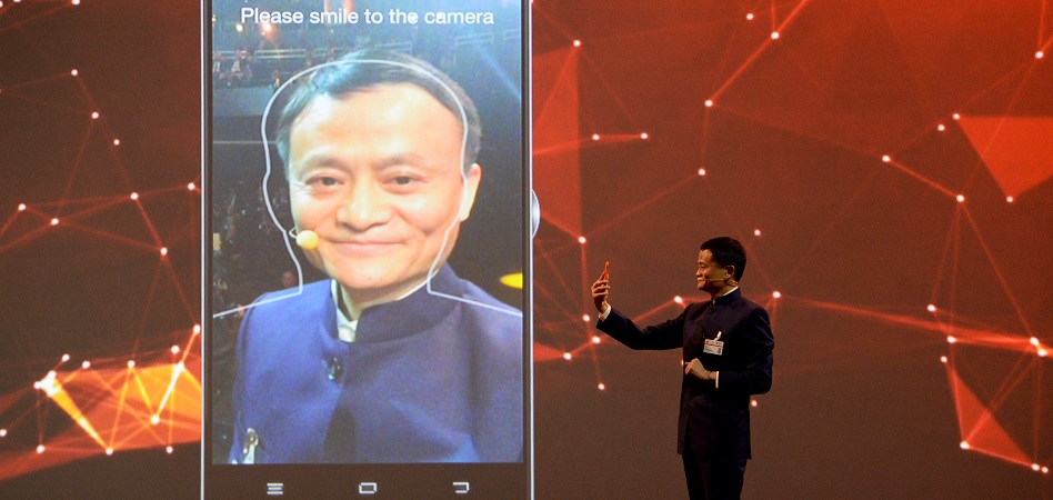 Un ‘smile’ para pasar por caja: Alibaba lanza un nuevo sistema de pago